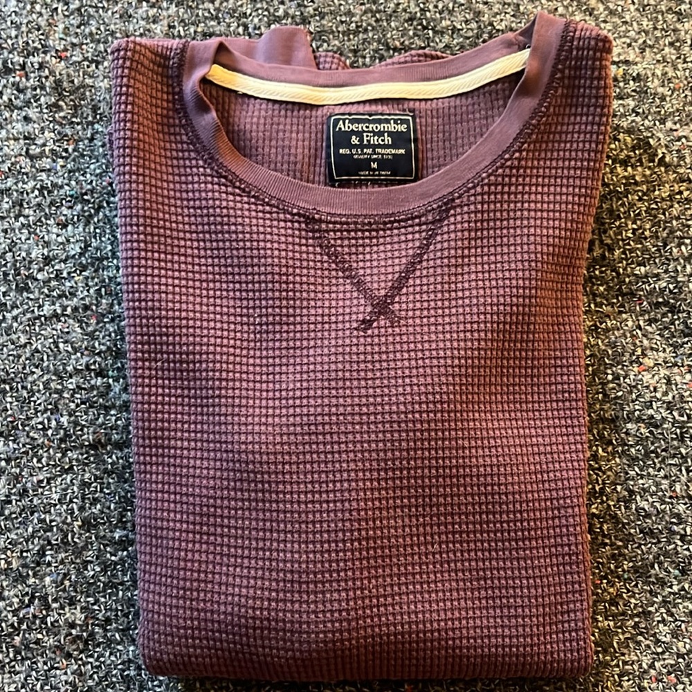 Abercrombie & Fitch eggplant 🍆 waffle Thermal Medium